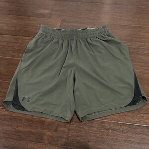 Under Armour Men's Olive and Black Athletic Shorts